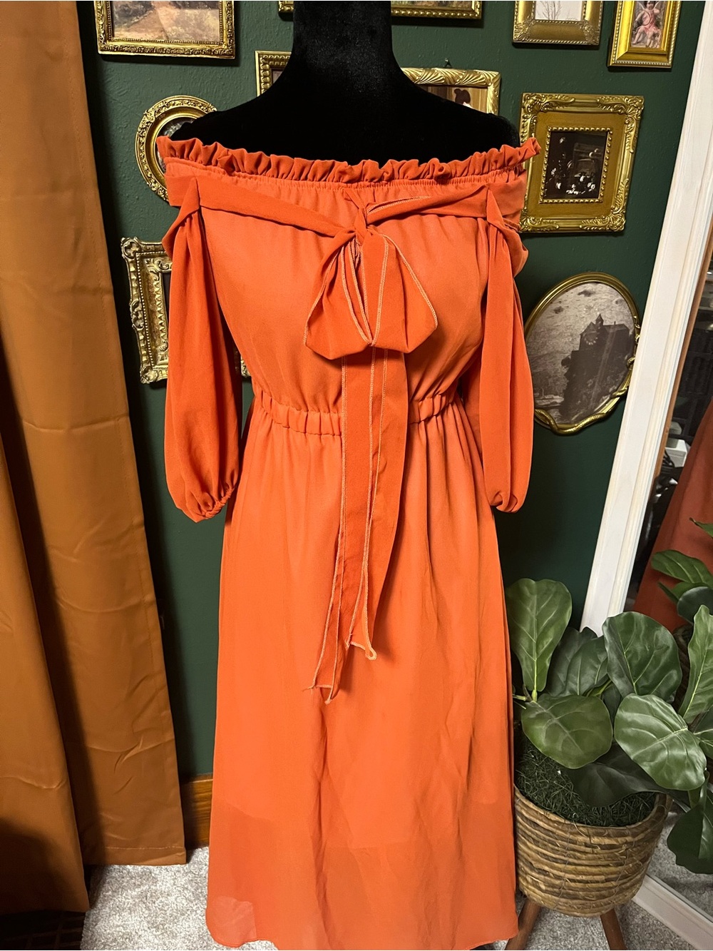 Yuchen Off-Shoulder Tie-Waist Orange Dress